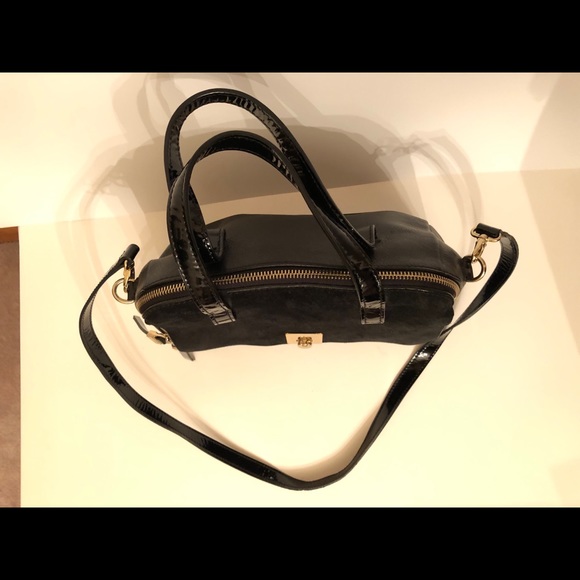 NURSACE Black Leather Handbag - Picture 5 of 11
